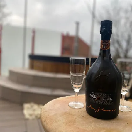 Отель Die Finca Хюнфельд